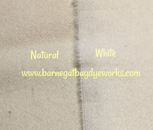 Load image into Gallery viewer, Natural Wool on the left and White Wool on the right, Natural is a creamy color wool, but not a yellow creamy color
