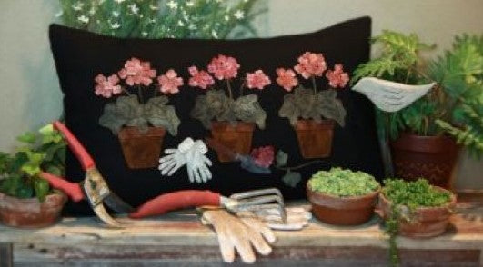 Potted Geranium Pillow pattern by Primitive Gatherings